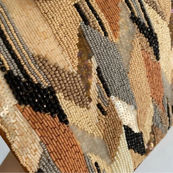 NWT Anthropologie Geometric Beaded Clutch in Beige Acrylic Handle Brown Black - Picture 5 of 11